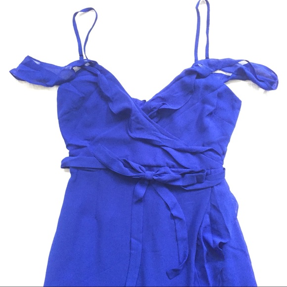 Bardot Lalia Cold Shoulder Maxi Gown NWT - Picture 4 of 11